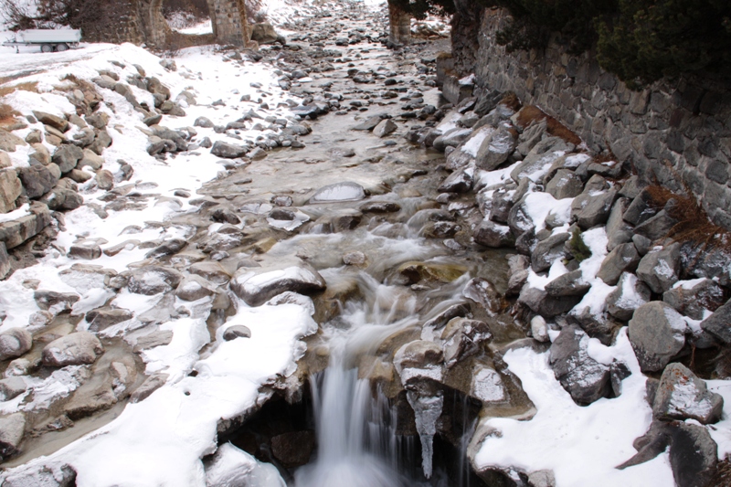 frozen water main to house